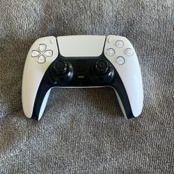 White Ps5 Controller 