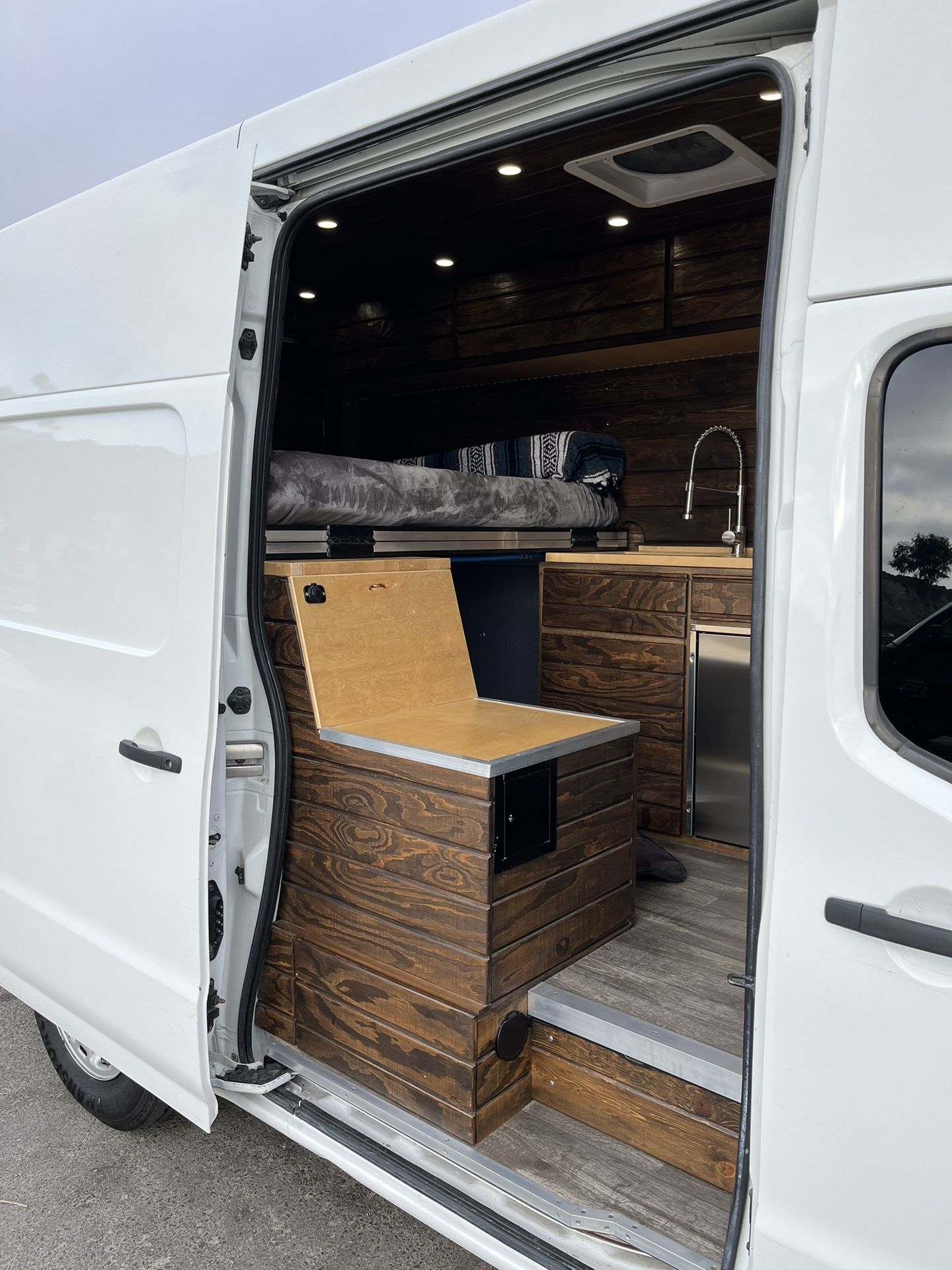 2014 Nissan NV Cargo
