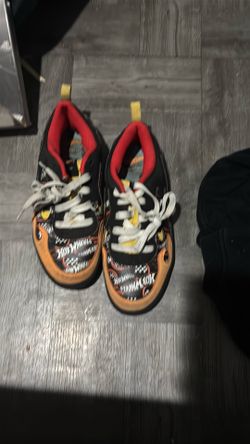 Hot wheels shoes size 4