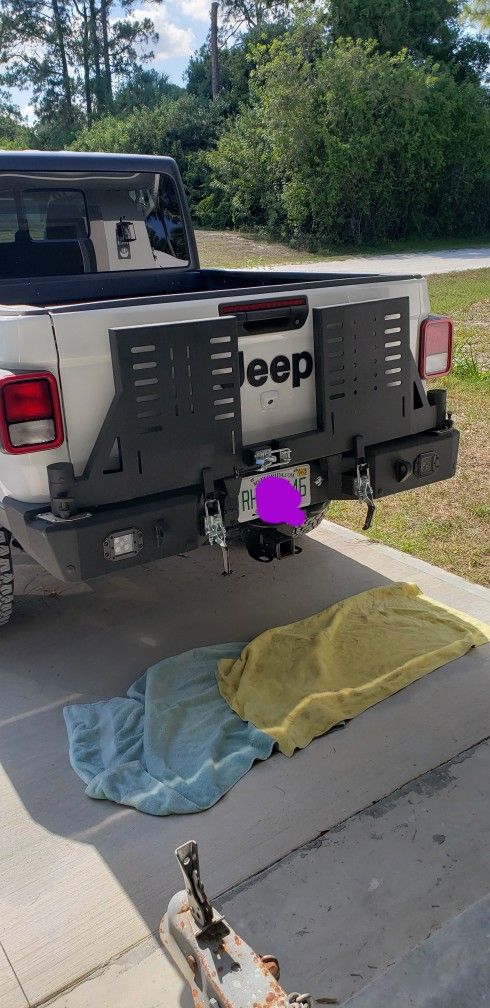 Jeep Gladiator Rear Bumper W Spare Tire And Gas Can Mount