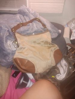 COACH PURSE  LARGE TAN BROWN 