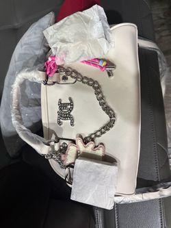 Ladies purse for sale!!