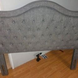 Queen head board