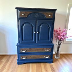 6 Drawer Armoire 