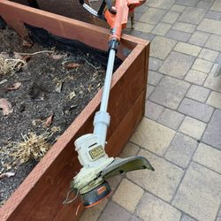 Black And Decker Electric Lawn Edger 