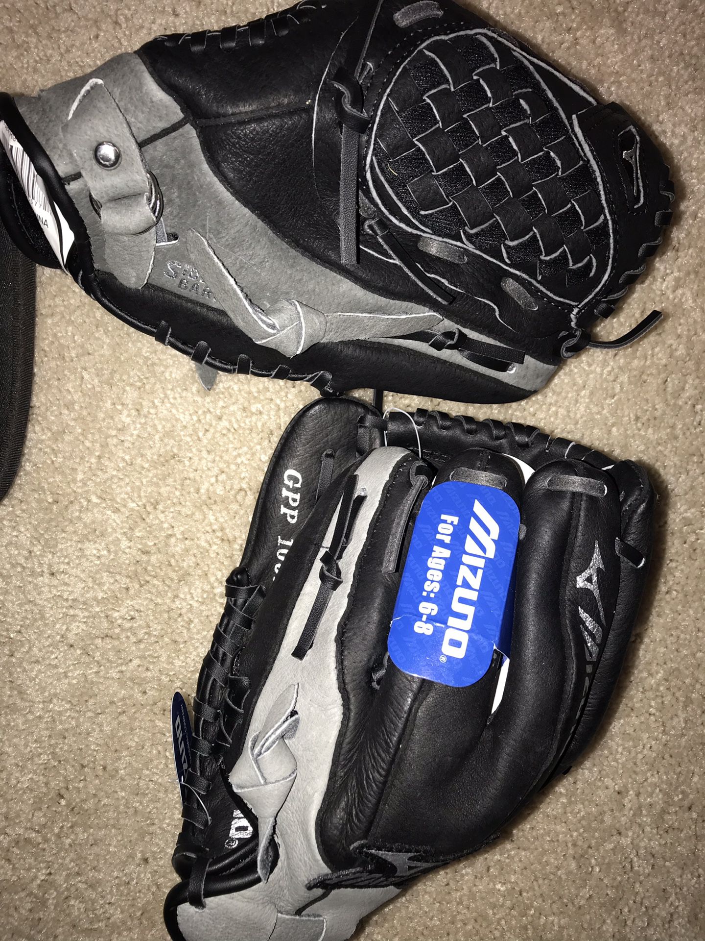 Mizuno Baseball Gloves 10.5 Youth Right handed