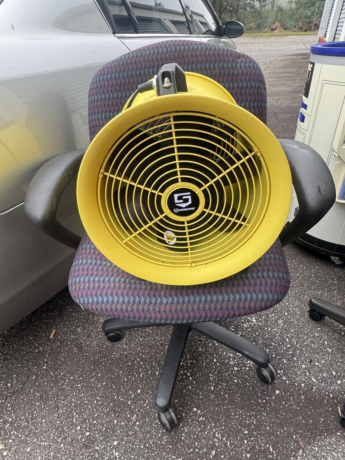 Strongway Utility Blower