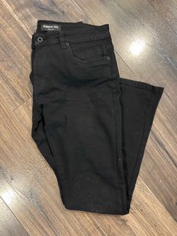 Men’s clothes they mostly medium