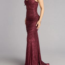 Brand new, never worn formal dress from Windsor