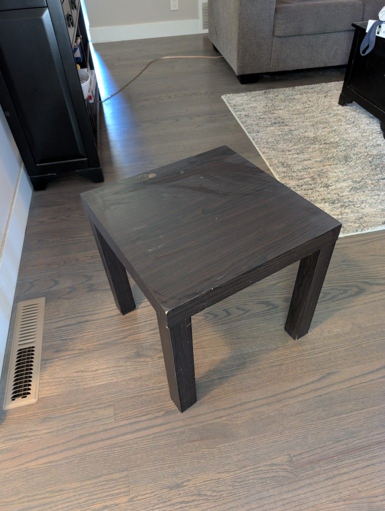 Free Small Table