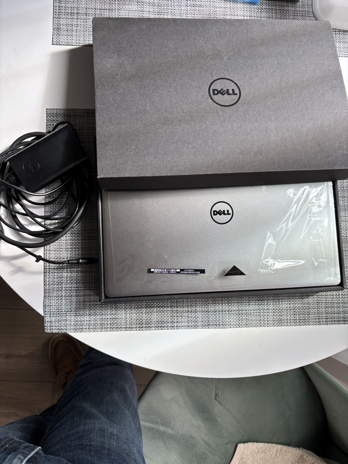 Dell XPS 13. 9350. Laptop