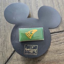 Walt Disney Classic Colletion Cloisonne Pin