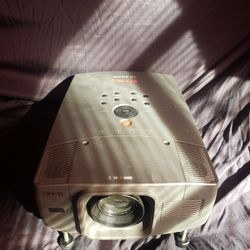 Projector Eiki Lc-xg200