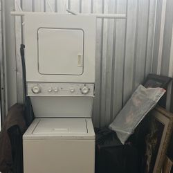 Washer And Dryer Stack 