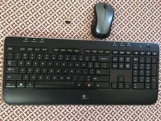 Logitech Wireless Keyboard and Mouse Combo