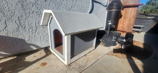 Dog house