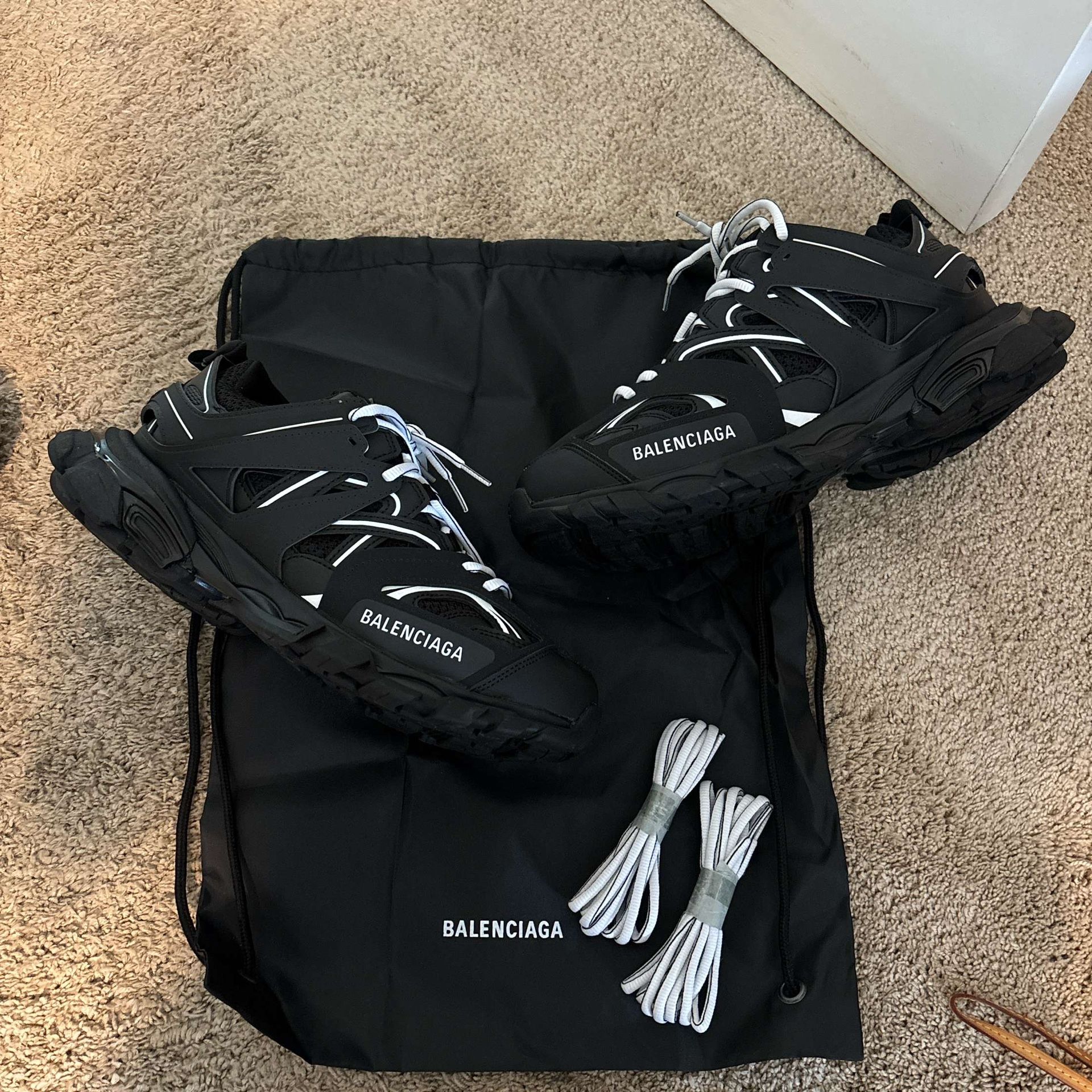 Balenciaga Tracks
