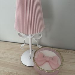 Bow Lamp & Candle