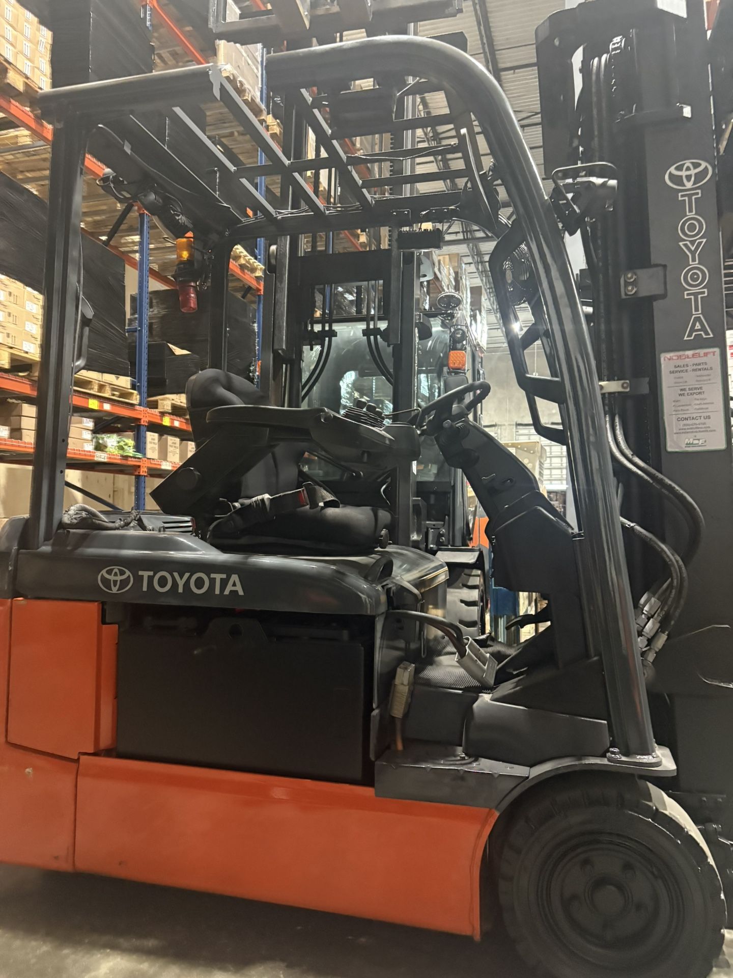 Toyota Electric Forklift
