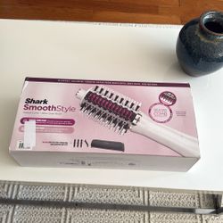 Shark SmoothStyle Heated Comb + Blow Dryer Brush