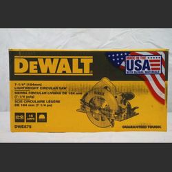 DEWALT DWE575 15 Amp 7-1/4 in. Lightweight Circular Saw