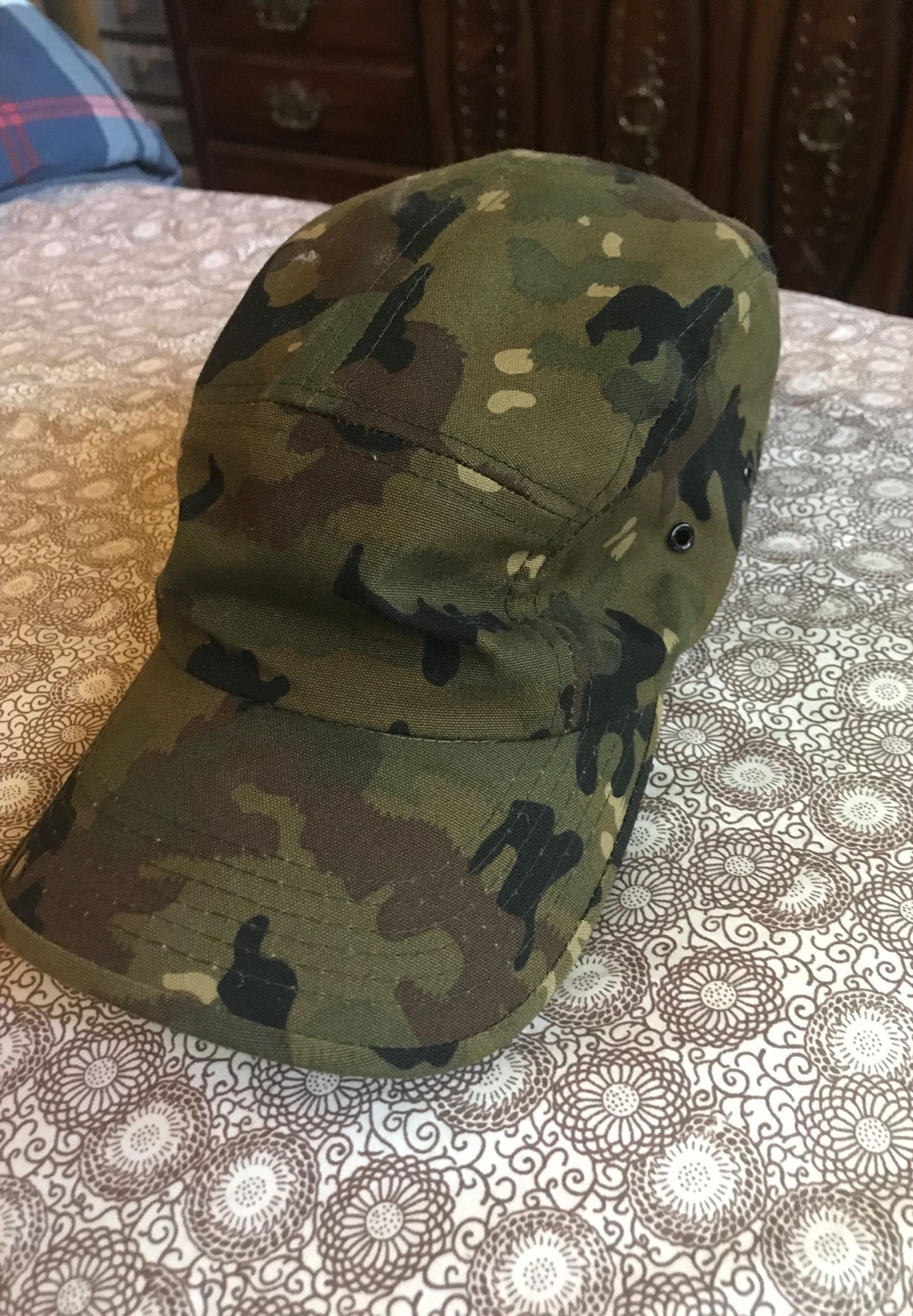 Supreme hat