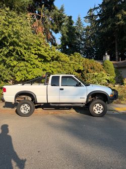 2000 Chevrolet S-10
