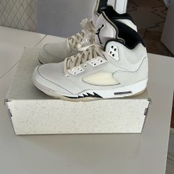 **Brand New Sail** Jordan 5 Retro SE $200 OBO