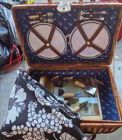 Grey goose picnic set