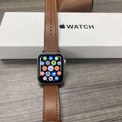 Apple Watch  44m Series 