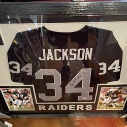 Bo Jackson Autographed Authenticated Framed Jersey