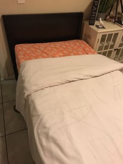 2 bed twin