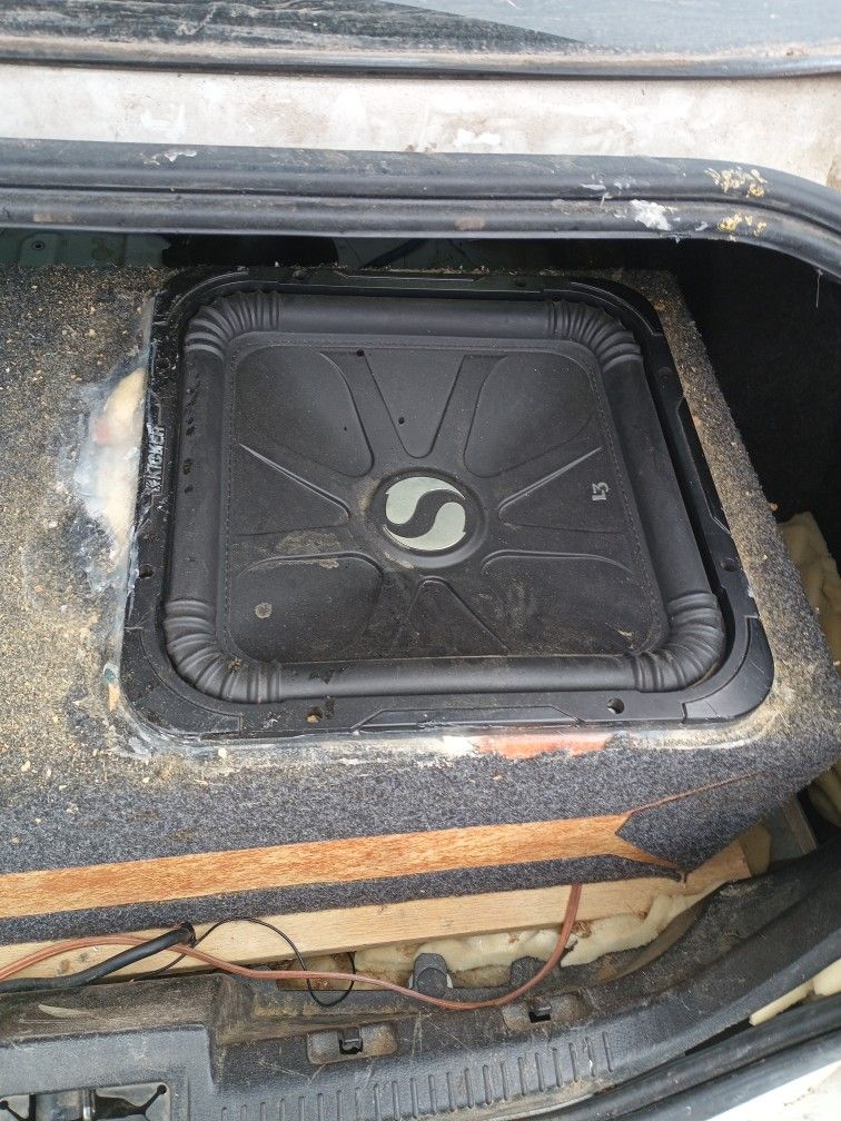L3 Kicker 15 In Sub With Custom Box