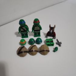TMNT Lego Minifigure Lot Leonardo And Raphael + Extra Parts/pieces Splinter