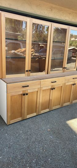 Solid wood china cabinet/hutch