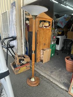 Oak lamp and mirror nice items