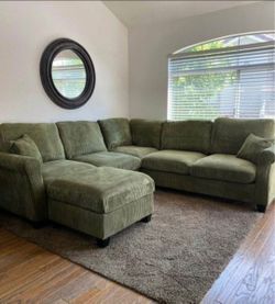 ✅️"4 pc sage green corduroy fabric sectional sofa with rounded arms and ottoman"✅️✅️