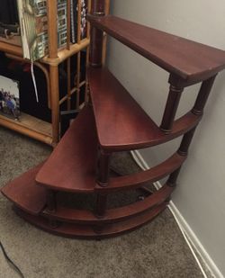 Wooden Spiral Staircase Shelf