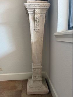 Pedestal