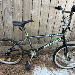 Vintage 90s Dyno Nitro BMX Bike
