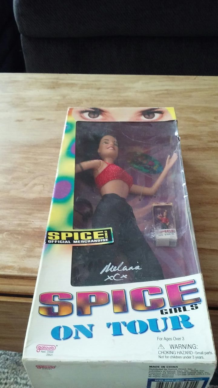 Spice girls on tour