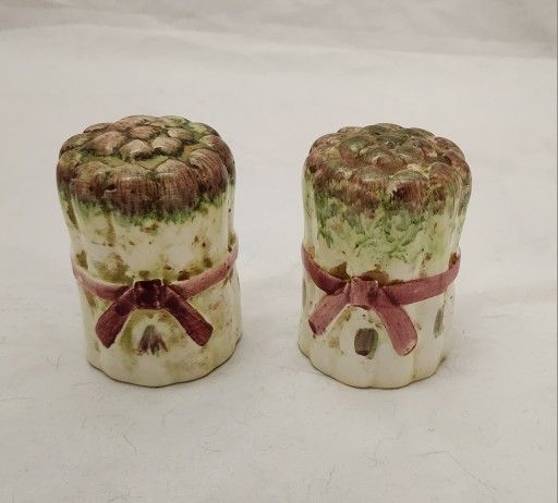 Vintage Ceramic Asparagas Salt And Pepper Shakers Countrycore Cottagecore