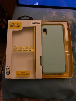 Samsung A10e otterbox case