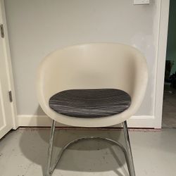 Kielhauer OLO Chair