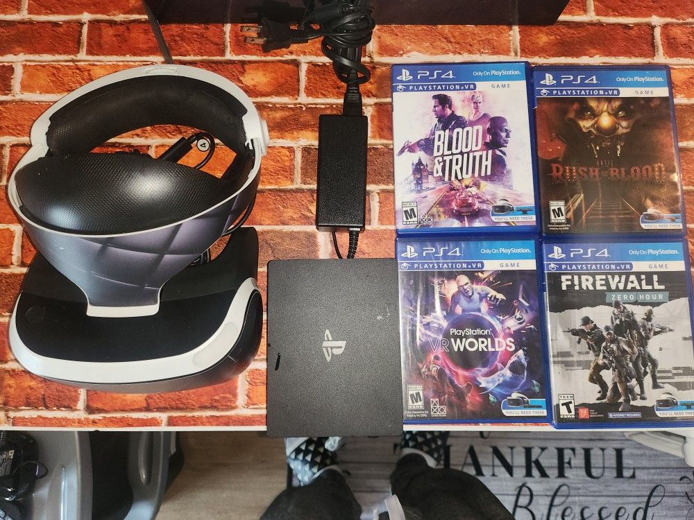 PSVR & 4 Games, PSVR Aim Gun, PS3 TV with PS 3D Glasses