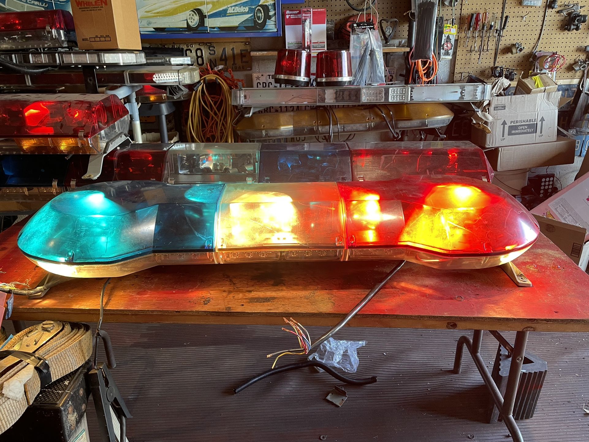 Whelen Delta Dog Bone Style Police Light Bars