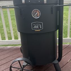 Oklahoma Joe’s Drum Charcoal Smoker 
