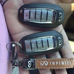 2 keys for 2022 Infiniti q50 (brand new)