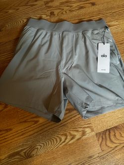 alo Men’s shorts