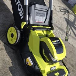 Podadora rayo y batería y cargador 4WD 